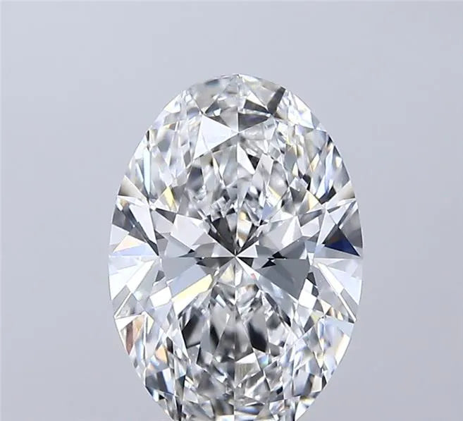 2.02ct Oval Lab Grown Diamond (Colour E, Clarity VVS2, IGI Certified)